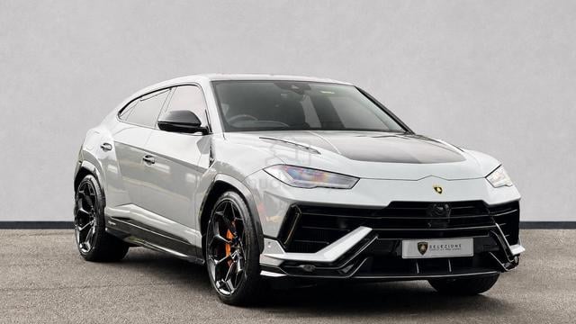 (AKRAPOVIC) 2024 Lamborghini URUS 4.0 PERFORMANTE - 2