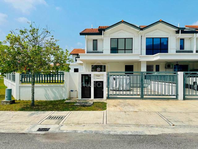 CORNER LOT | Next to Playground | Freehold | Kasih Residence, Bangi 1