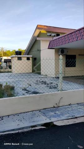 Rumah untuk dilepaskan. Owner berpindah. 1