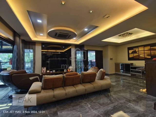 Tiptop Renovation Double Storey Semi D Corner! Bayu Villas Bukit Rimau 3
