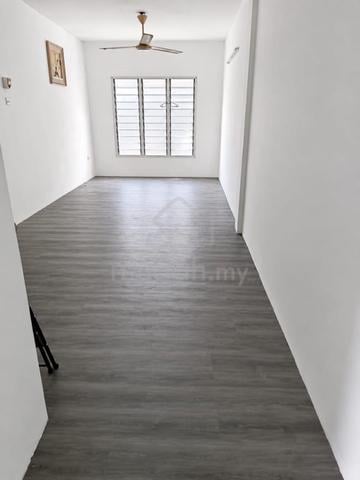 Rumah Pangsa Permas Jaya 1