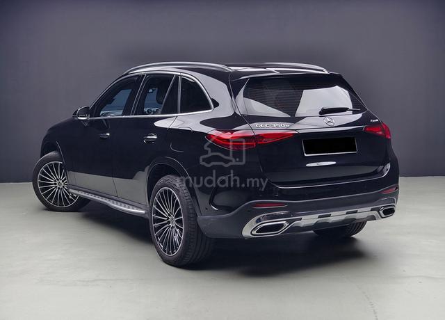 2024 Mercedes GLC350e Low Mile 7K KM Warranty 2028 - 2