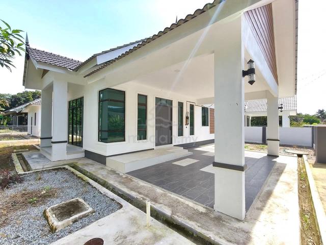 Rumah SEMI D LAST UNIT DEKAT KLINIK KESIHATAN BUKIT PAYUNG MARANG 1