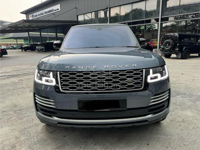 2017 Land Rover RANGE ROVER 5.0 VOGUE (A) - 3