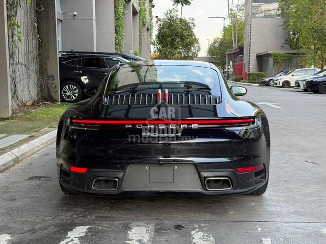 2020 Porsche 911 Carrera 4 3.0 - 5