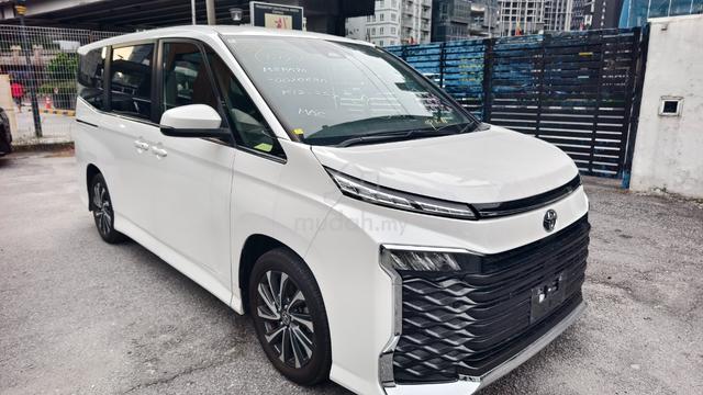 2022 Toyota VOXY 2.0 S-Z (A) - 2