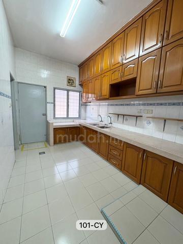 Murah & Bersih 2 Sty House Face ParkingšSentosa Klang Lrg Laksamana 1