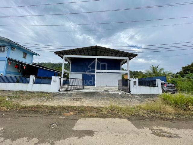CHEAP l Lok Kawi l Warehouse l Big Size l Bare Unit l High Ceiling 1