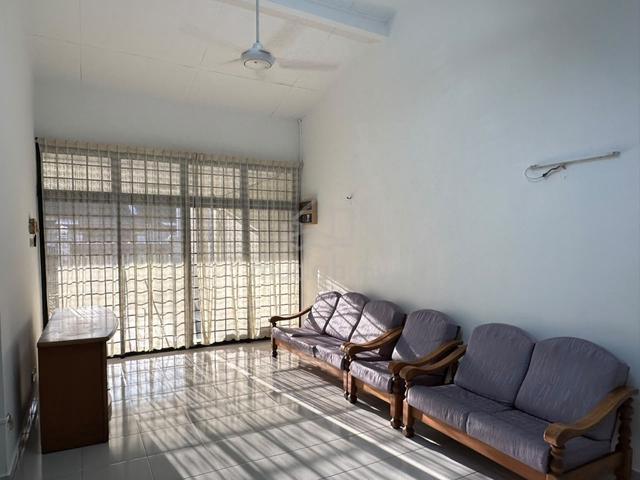 taman pelangi jb single storey for rent 1
