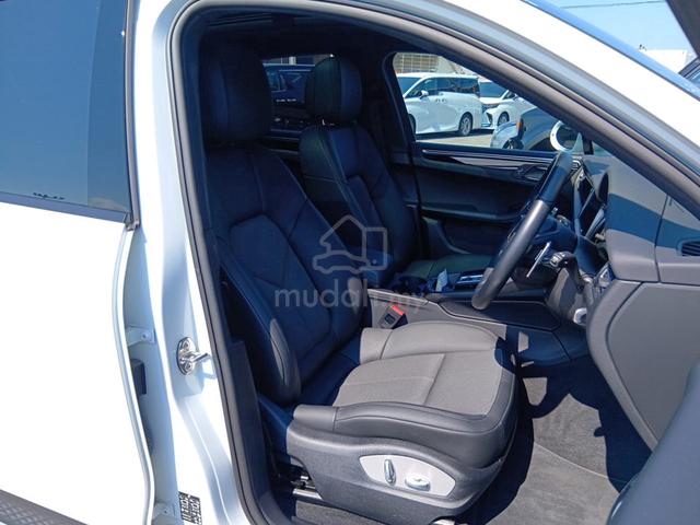 2023 BOOKNOW PRoof 4CAM White Porsche MACAN 2.0 - 5