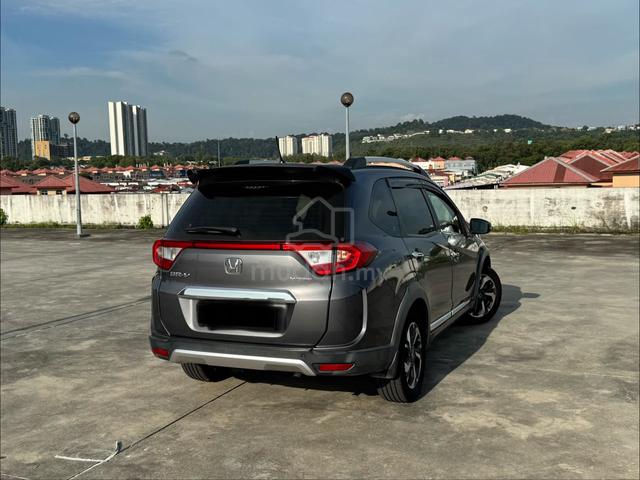 2017 Honda BR-V 1.5 V (A)BRV PUSH START - 4