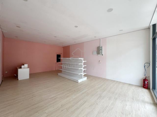 Eco Ardence | Crest Ground Floor Renovated Shoplot For Rent 1