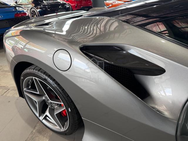 2021 Ferrari F8 TRIBUTO  3.9 Carbon Full Spec - 4