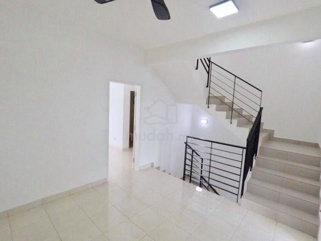 Maple Terrace Denai Alam Shah Alam 30x80 FREEHOLD 1
