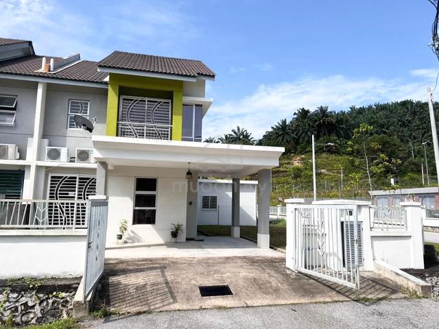 [CORNER LOT] Double Storey Cluster House, Bayu Suria, Puncak Alam 1