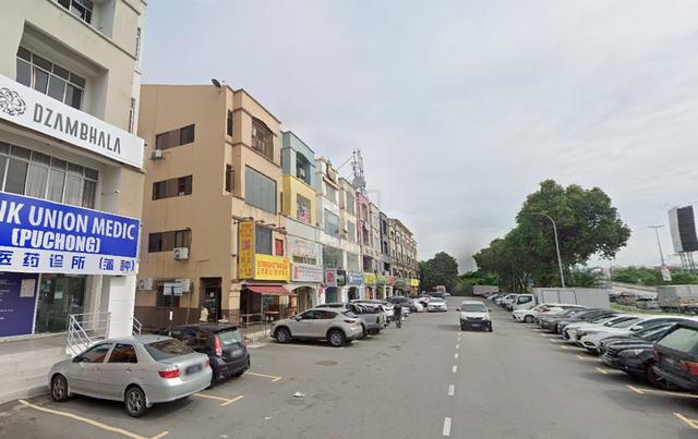For Rent : Ground Floor Shop @ Puchong Utama 1