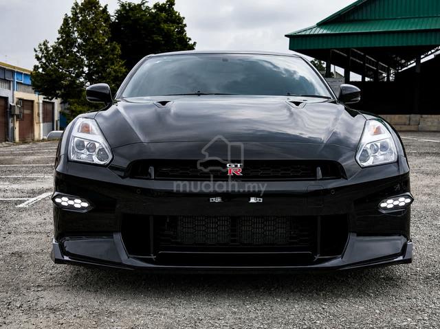 Nissan GT-R 3.8 PREMIUM EDITION R35 BRANd NEW CAR - 3