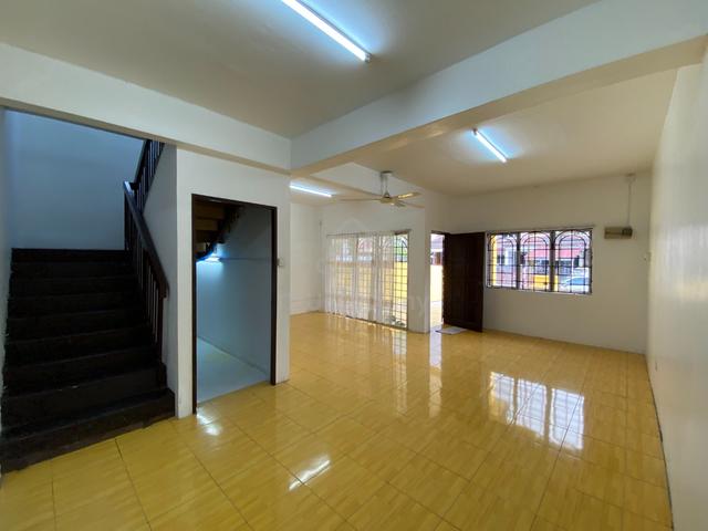 Bukit Tinggi, Klang, 22x70, Freehold, near Lotus's, LRT Station, G&G 1