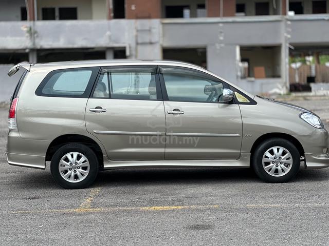 2009 Toyota INNOVA 2.0 G FACELIFT (A) CAR KING - 4
