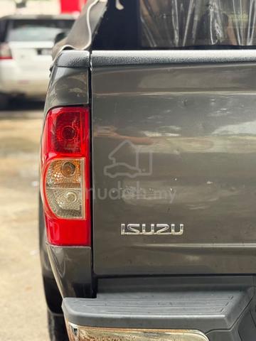 2013 Isuzu D-MAX 3.0 DDI ITEQ 4X2 TFR85HDAT1 (A) - 4