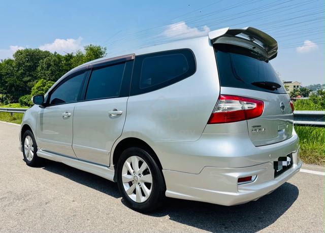 -2016-Nissan GRAND LIVINA 1.8 (A) Keyless Start - 2