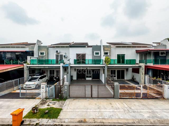 FACING OPEN ⭐️ 2 Storey Taman Nusari Bayu 3 Bandar Seri Sendayan 1