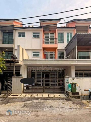 Teres 3 Tingkat Untuk Dijual Di Anjung Bercham Megah, Ipoh 1