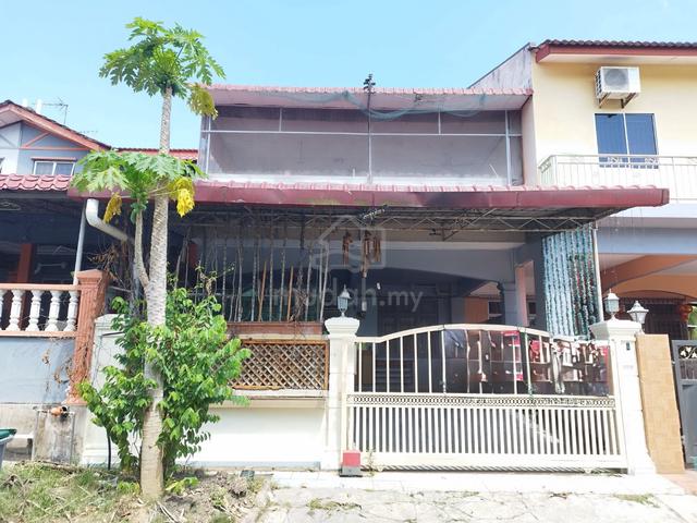 [Renovated | Extended] Double Storey Terrace Taman Sri Aman @ Lukut 1