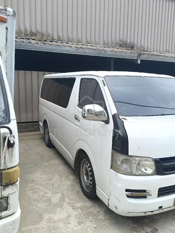 2010 Toyota HIACE 2.5 KDH200R-RBMDYE (M) - 2