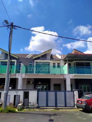 Bilik Sewa Wanita Di Taman Sejati, Ijok 1