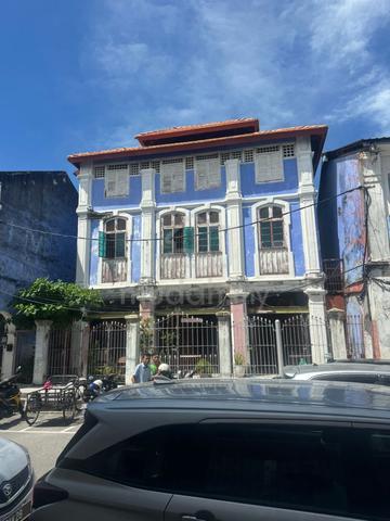 3 Storey Heritage Bungalow Busy Street Commercial nr Campbell Kimberly 1
