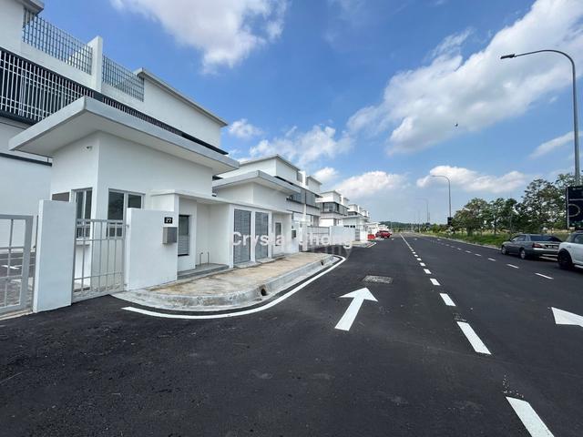 Brand New Unit Cluster SemiD Factory For Sale @ Enstek Industrial Park 1