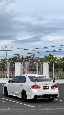 2006 Honda CIVIC 2.0 i-VTEC (A) - 4
