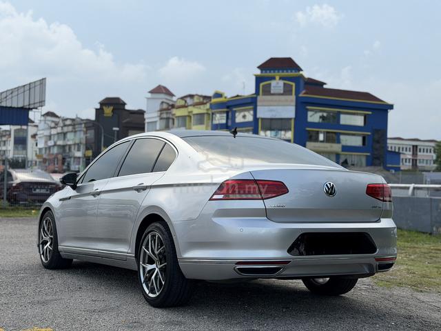 2018 Volkswagen PASSAT 2.0 TSI HIGHLINE (CKD) (A) - 2