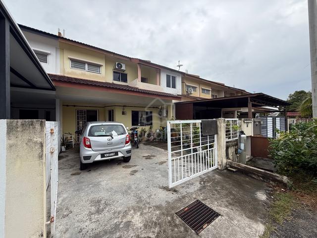 2 Storey Terrace Jalan Alam Suria Puncak Alam For Sale 1