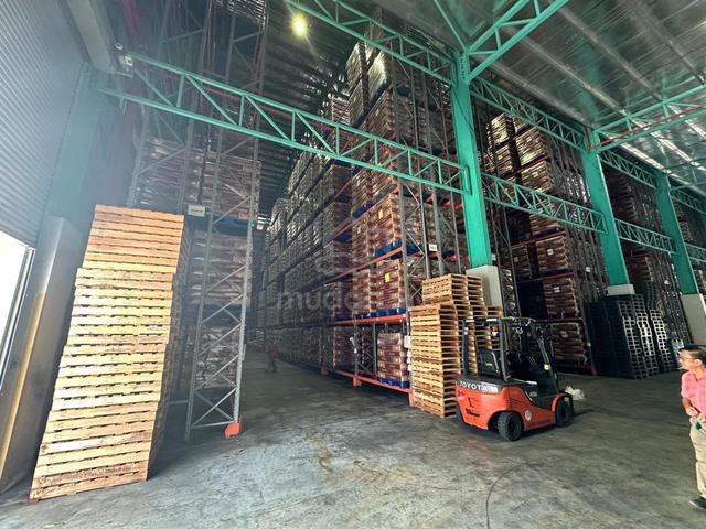 Pasir Gudang 1.37 Acre 60k sqf Light Industrial Factory 5 Loading Bay 1