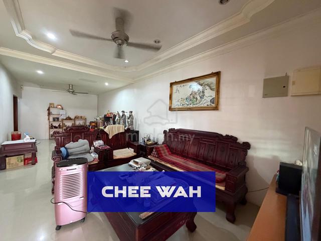 Single STY Terraced Freehold Renovated Kitchen Cabinet Taman Jelutong 1