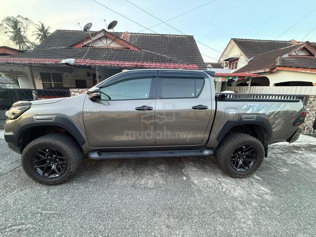 2022 Toyota HILUX 2.8 ROGUE (A) - 2