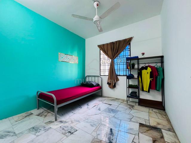 BILIK SEWA SINGLE PRIVATE LELAKI Free WIFI โ APT KASUARINA, PUNCAK ๐ 1