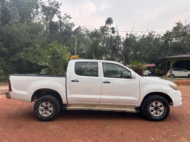 2010 Toyota HILUX 2.5 Manual - 4