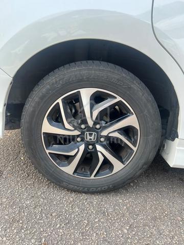 2020 Honda STEPWAGON 1.5 SPADA (A) - 4