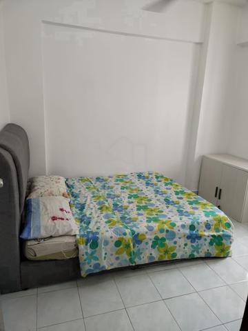Middle Room Villaria Condo Sunway PJ  Female Unit Fully Furnished 1