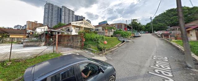 2 Storey House near Plaza Sungai Besi Kampung Baru Salak Selatan KL 1