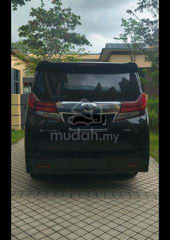 2017 Toyota ALPHARD 3.5 EXECUTIVE LOUNGE GGH30R - 2