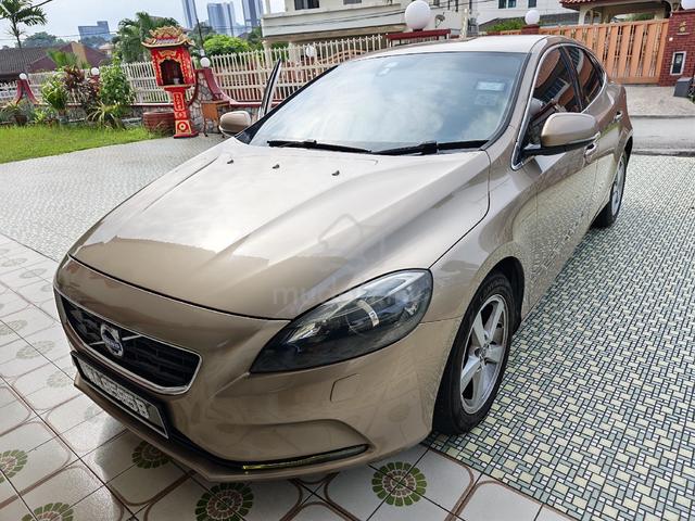 2014 Volvo V40 1.6 T4 (A) - 2