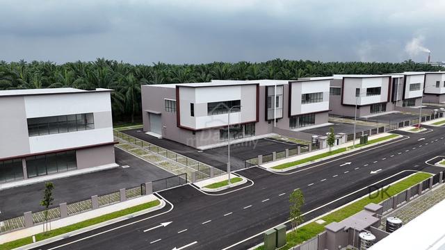 Taman Perindustrian Air Hitam @ Klang Brand New SemiD Factory FOR RENT 1