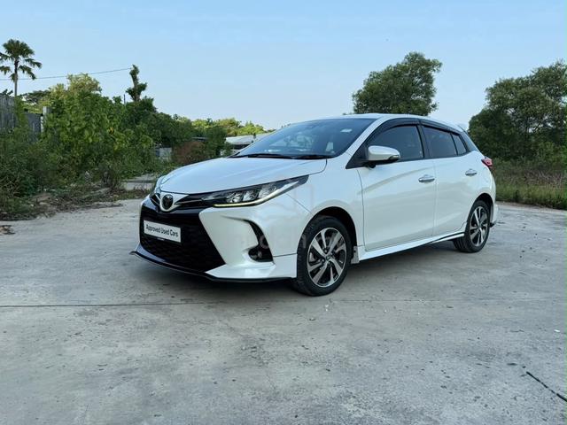 2021 Toyota Yaris 1.5G At (New Facelift)- Premium - 3