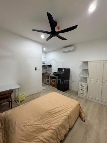 Kenny Hill Residences 1