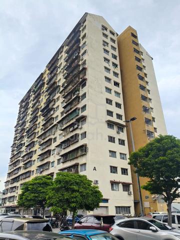 Pandan Ria Apartment (Block B) 1