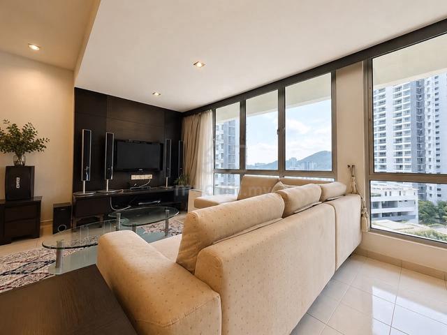 The Straits Regency 1